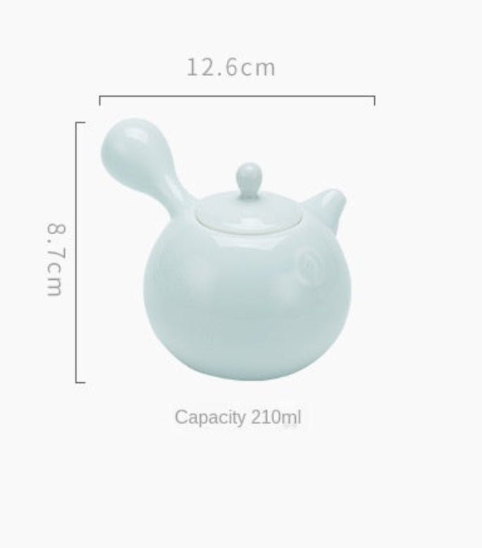 Théière Shiro Hana – Théière japonaise en céladon blanc (210 ml)
