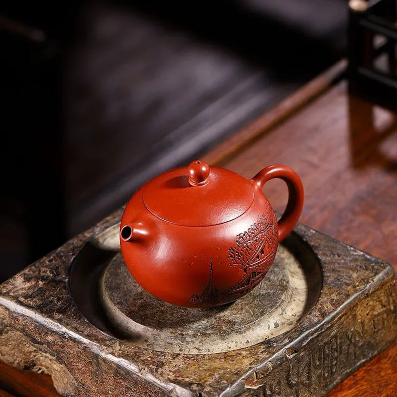 Théière Xishi Zisha – Théière en céramique d’argile violette Yixing | Sculptée à la main & pureté artisanale (149 ml)