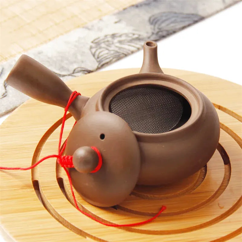 Théière Akiko – Théière japonaise en argile violette (100 ml – 450 ml)