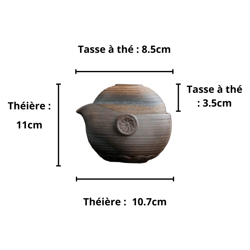 Théière Kazuki en céramique, coloris terre cendrée, fond blanc