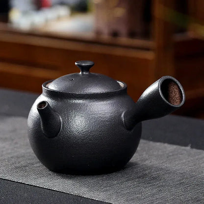 Théière Kuro Yoko, coloris noir