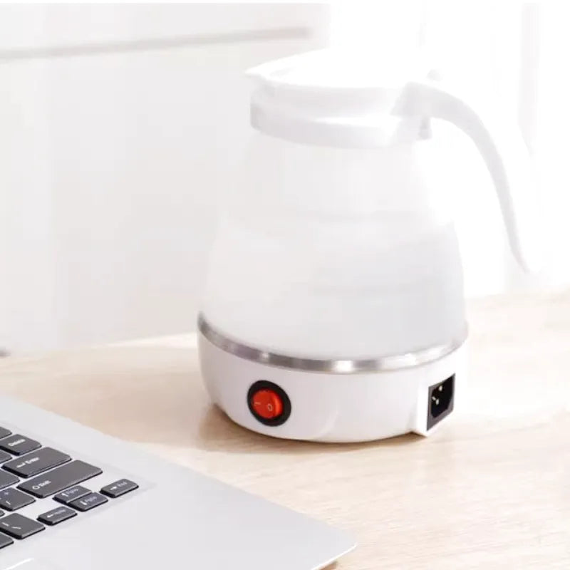 Théière Luna – Théière électrique pliable & compacte (0,6 L)