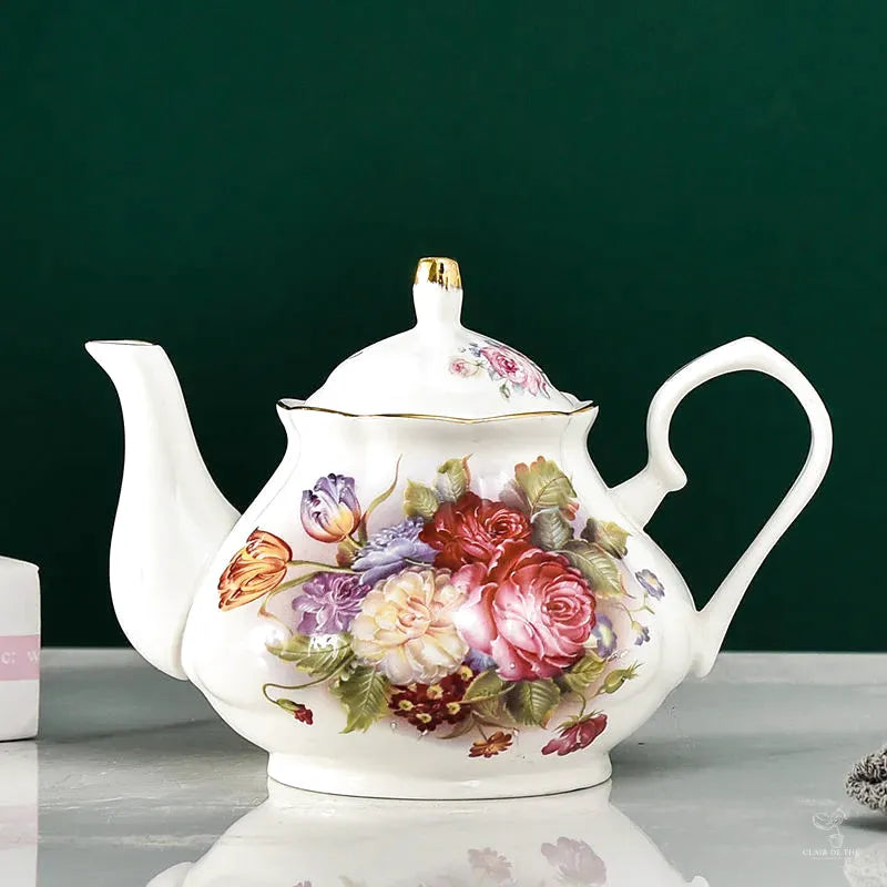 Théière Séraphina, coloris rose clair